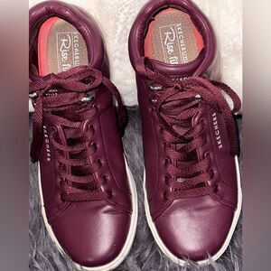 Skechers RiseFit “Street LA”  Burgundy leather High-Tops sz 7.5 EUC